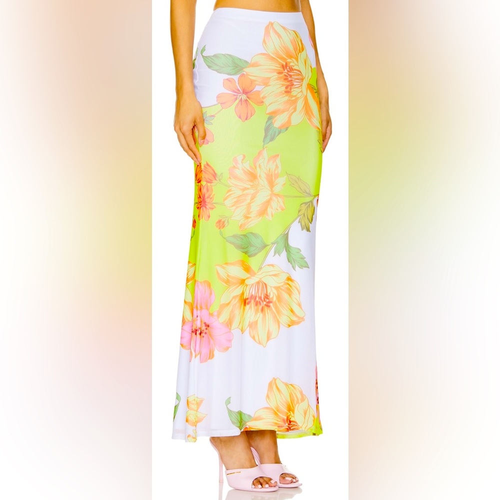 AFRM Cara Maxi Skirt in Block Floral XS NWT 
REVOLVE CURRENT SEASON